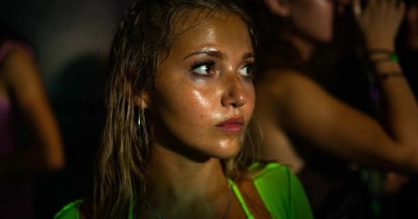 «How to Have Sex»: Η φετινή Χρυσή Αθηνά των Νυχτών Πρεμιέρας απέκτησε τρέιλερ