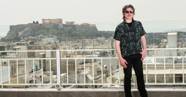 «Ήθελα η ταινία μου να είναι σαν παζλ»: Μια απολαυστική κουβέντα με τον σκηνοθέτη Αντουάν Μπαρό