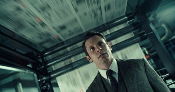 Πρώτη φωτογραφία «Ink»: Ο Ντάνι Μπόιλ ξεκίνησε γυρίσματα για το biopic του Ρούπερτ Μέρντοκ