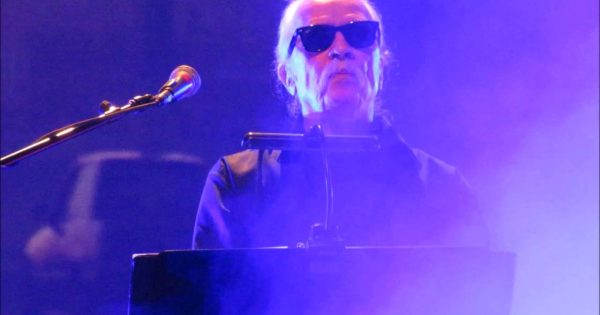 Τρέιλερ του ντοκιμαντέρ «John Carpenter Live» του 2016, που έρχεται (επιτέλους) στην ψηφιακή του μορφή