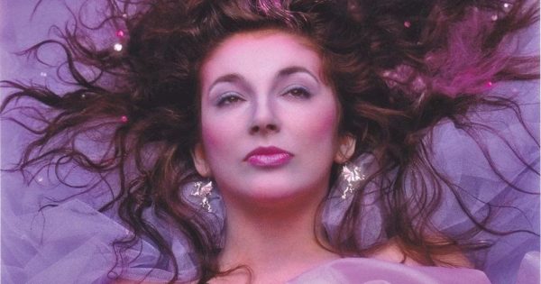 Θα είναι σαν 1985: Η Κέιτ Μπους ευχαριστεί (και εξυμνεί) το «Stranger Things»