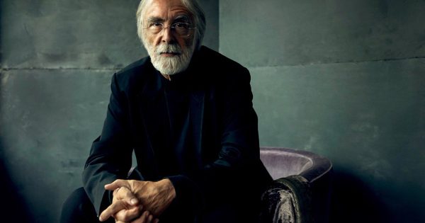 «Μην στρέφουμε το βλέμμα μακριά από όσα μας προκαλούν αποστροφή»: Ο Μίκαελ Χάνεκε μιλά στο ΣΙΝΕΜΑ