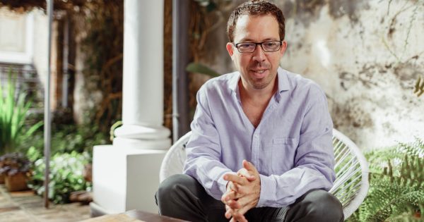 Μαρσέλο Μαρτινέσι: «Οι γυναικείες φωνές ήταν ανέκαθεν πιο ενδιαφέρουσες, επειδή είναι φιλοπερίεργες»
