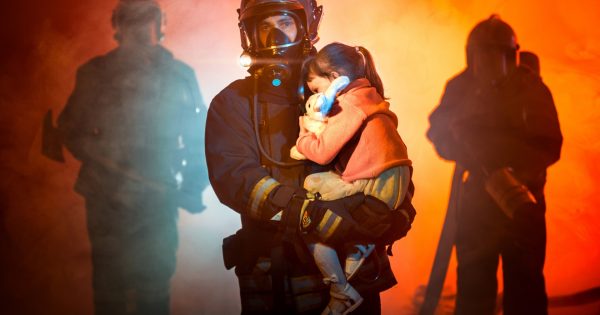 «Μέγα-Πυρκαγιές»: Ένα ντοκιμαντέρ για τις δασικές πυρκαγιές, την κλιματική κρίση και το μέλλον του πλανήτη μας