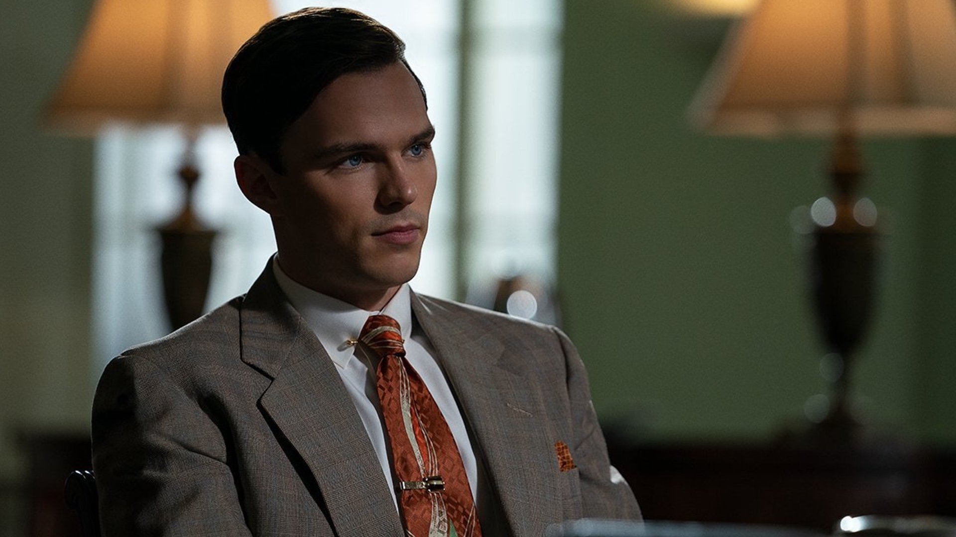 nicholas-hoult_1581_107771184
