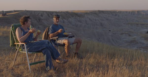 BAFTA 2021: Μεγάλος νικητής το «Nomadland» της Κλόι Τζάο και ανατροπές με Χόπκινς, ΜακΝτόρμαντ