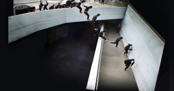 Αψηφώντας τη βαρύτητα: Το CineDoc επιστρέφει με την προβολή του «Off the Rails»