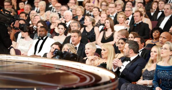 Ένας γυμνός άντρας, MoonLa Land και Λάιζα! 12 αμήχανες στιγμές των Όσκαρ