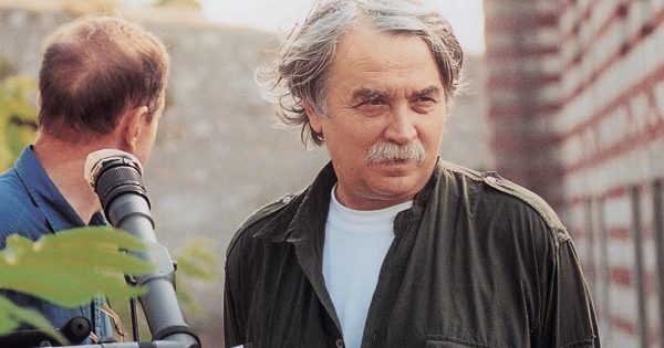 Λάκης Παπαστάθης (1943-2023): Έφυγε ένας πολύπλευρος άνθρωπος του ελληνικού πολιτισμού