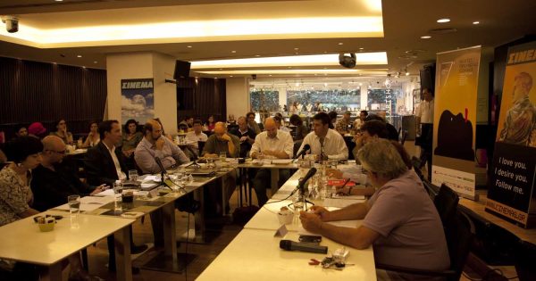 Τέχνη εναντίον κρίσης