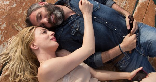 Ερωτας με αύρα παλιού ελληνικού σινεμά