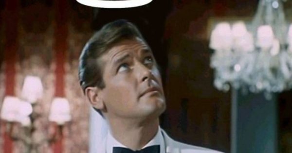 RetroTV: «Ο Άγιος» και «Οι Γουόλτονς»