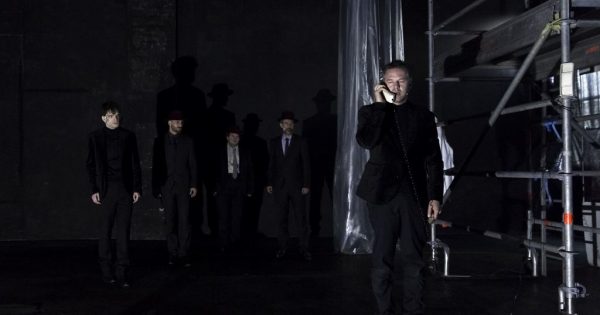 Συνέντευξη: Ο Άμλετ και ο Φάουστ στο μυαλό του Ηλία Γιαννακάκη