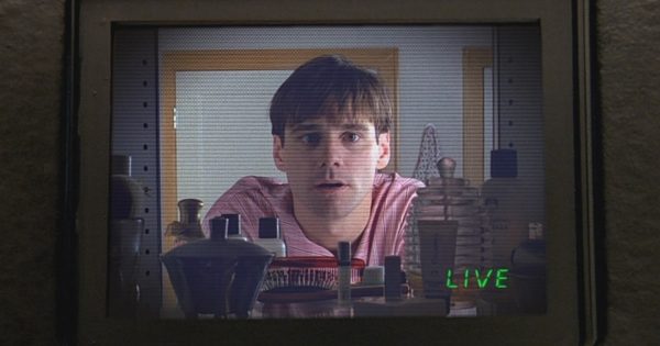 Θεατές του «Truman Show»: Σαν σήμερα έκανε πρεμιέρα η προφητική ταινία του Πίτερ Γουίαρ