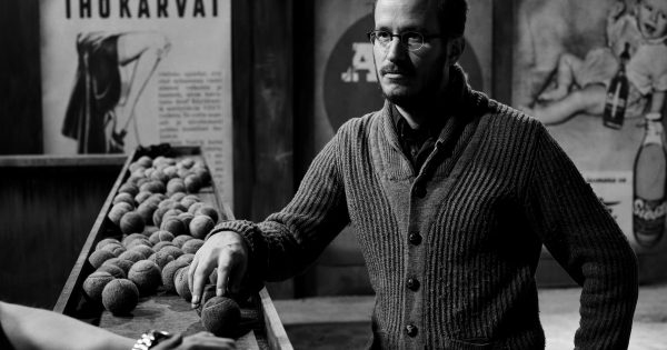 Γιούχο Κουοσμάνεν: «Ελπίζω να συνεχίσω να γελάω με την επιτυχία και όλα τα ηλίθια πράγματα που φέρνει»