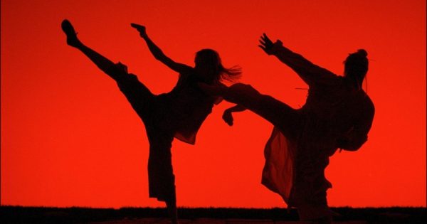 Βίντεο: Είναι ο Ταραντίνο φεμινιστής;