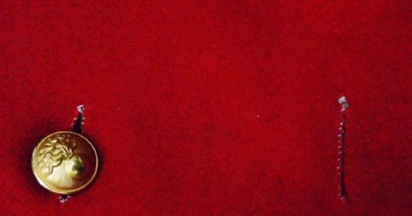 Αφιέρωμα «ΤΡΥΠΑ» στις Νύχτες Πρεμιέρας