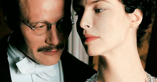 Πρώτη Σανέλ στις ελληνικές αίθουσες