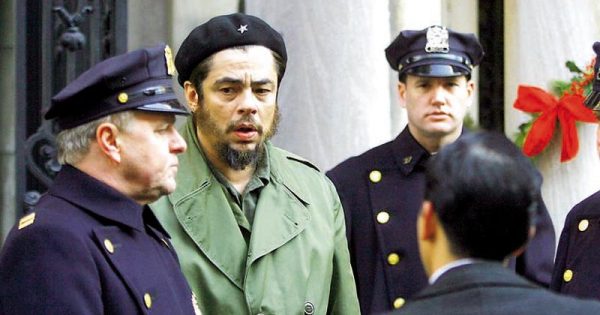 Καουμπόηδες και Τσε φλερτάρουν τις Κάνες