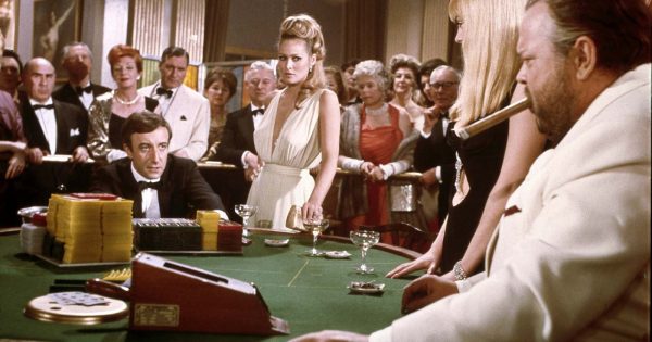 Εσείς πόσα ξέρετε για το πρώτο «Casino Royale» του Τζέιμς Μποντ;