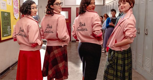 «Rise of the Pink Ladies»: To πρίκουελ του «Grease» έρχεται σε μορφή σειράς από την Paramount+