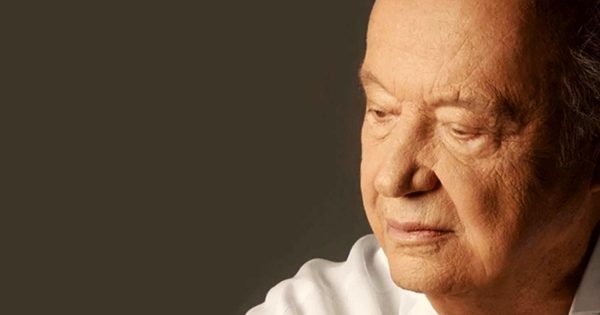 Μίμης Πλέσσας (1924-2024): Ένας ογκόλιθος του ελληνικού μουσικού πολιτισμού