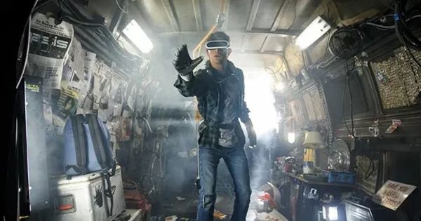 Ο Σόντερμπεργκ αποθεώνει το «Ready Player One» και τον Σπίλμπεργκ