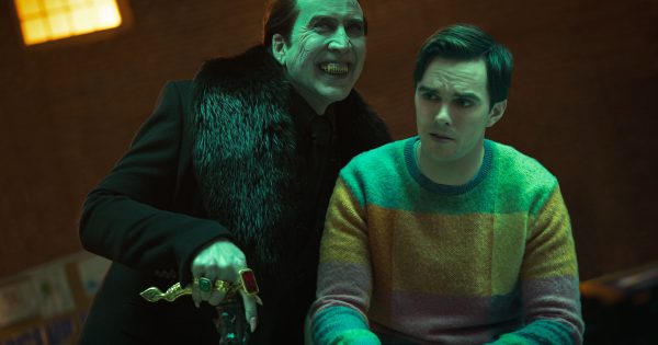 «Now, let’s eat»: Απολαυστικό τελικό τρέιλερ του «Renfield» με τον Νίκολας Κέιτζ στον ρόλο του Δράκουλα