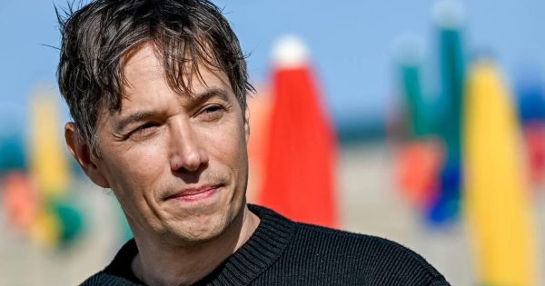 «Μην περιμένετε Marvel»: Ο Σον Μπέικερ τιμά και επαινεί τις ανεξάρτητες καταβολές του