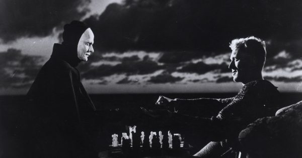 Το ERTflix στον κόσμο του Ίνγκμαρ Μπέργκμαν με 5 ταινίες και ένα ντοκιμαντέρ για τον κορυφαίο Σουηδό δημιουργό