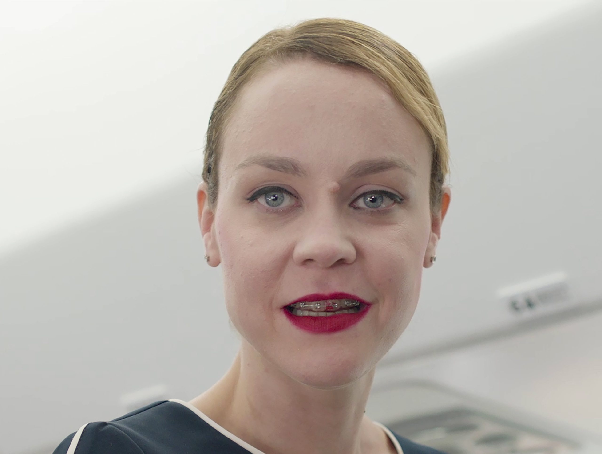 still-airhostess-737-a_1581_107761594