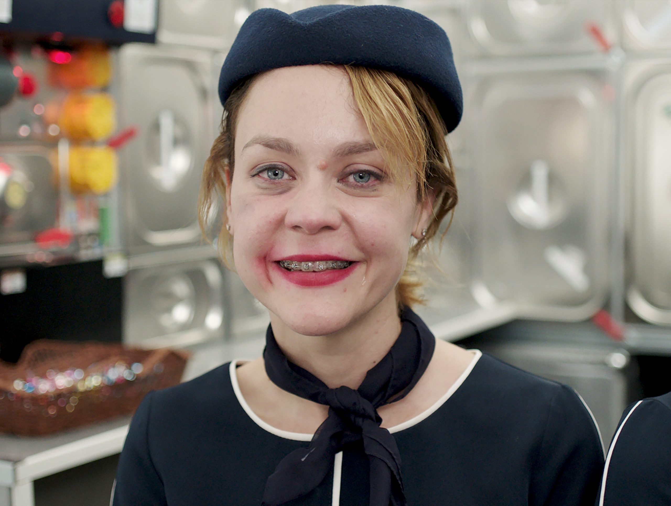 still-airhostess-737-b_1581_107761595