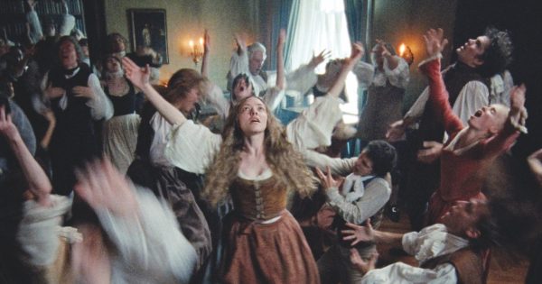 Τρέιλερ «The Testament Of Ann Lee»: Η Αμάντα Σέιφριντ θρησκευτική αρχηγός σε επικό μιούζικαλ