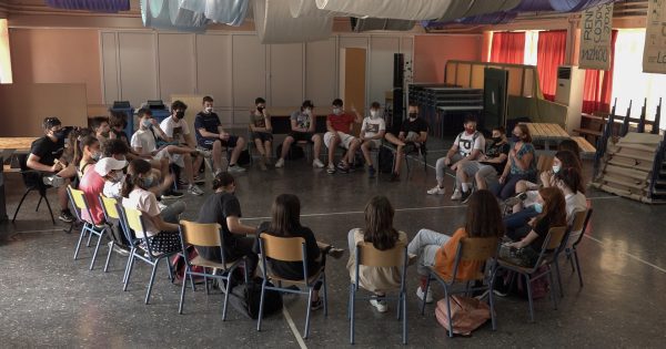 Καραντίνα και σχολική εμπειρία: «Το Στοίχημα» της Μαρίας Λεωνίδα στο Ίδρυμα Μιχάλης Κακογιάννης