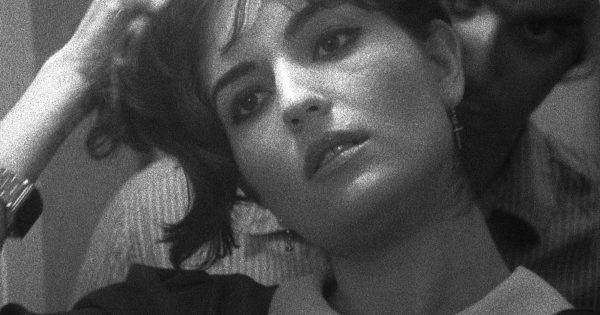 Δείτε το «Color Wheel» του Άλεξ Ρος Πέρι στις 26/05 από το KINO Athens