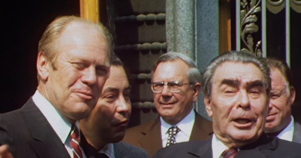H πολιτική σάτιρα του «Συνδρόμου του Ελσίνκι» στις 31ες Νύχτες Πρεμιέρας