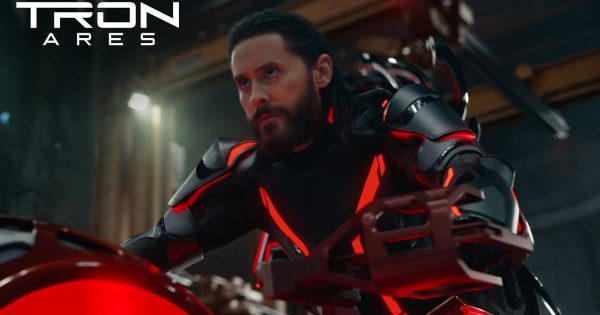 Τρέιλερ «Tron: Ares»: Ο Τζάρεντ Λέτο είναι μία Α.Ι. απειλή στον ψηφιακό κόσμο του Τζεφ Μπρίτζες