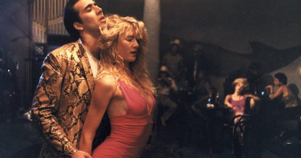 Ένας Χρυσός Φοίνικας για τον Ντέιβιντ Λιντς! Το 12ο AOAFF χτυπά στον παλμό μιας «Ατίθασης Καρδιάς»