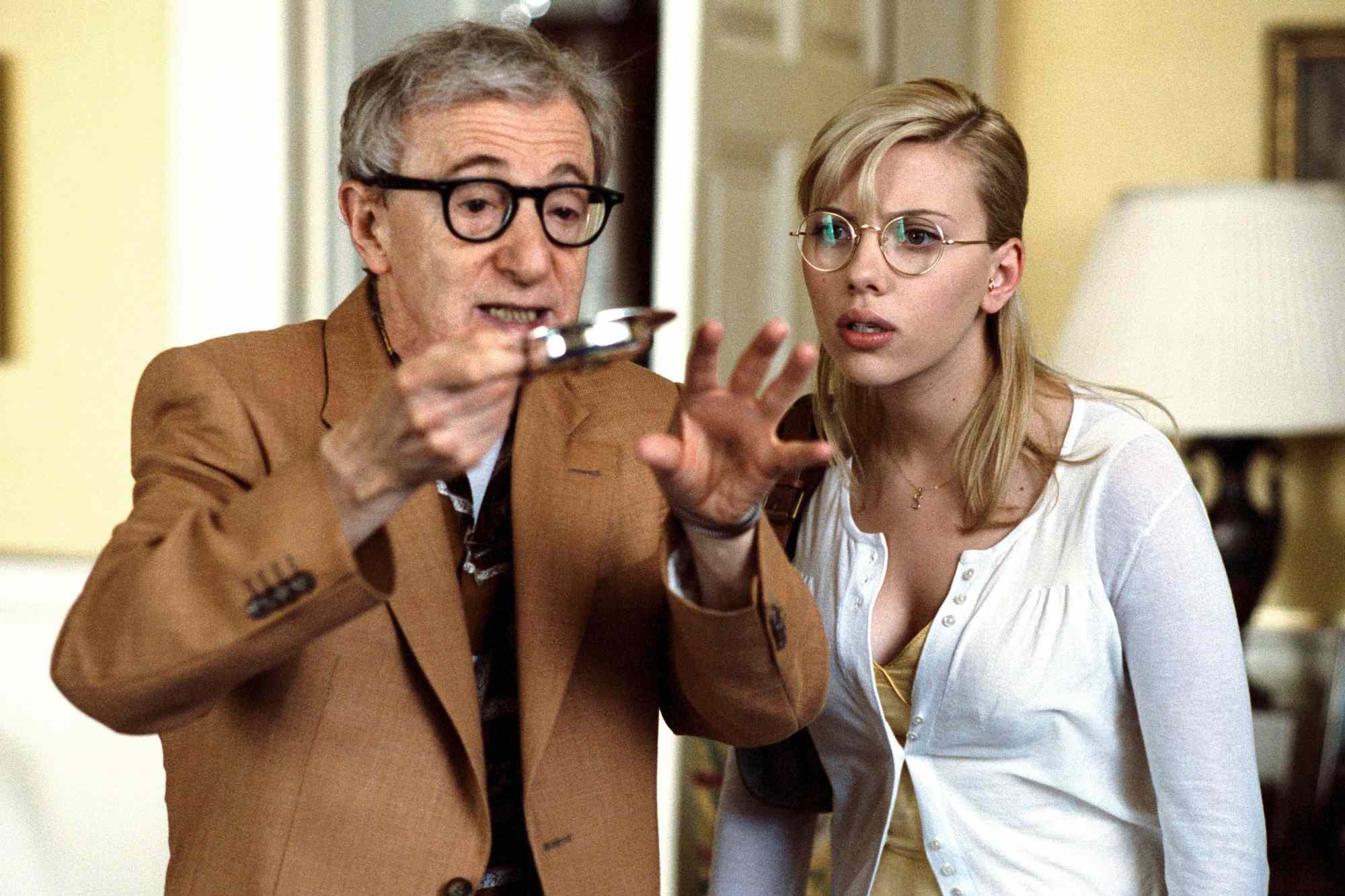 woody-scarlett_1581_107779741