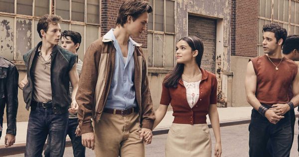 Ταινία της Εβδομάδας: To «West Side Story» του Στίβεν Σπίλμπεργκ είναι ένα απαραίτητο, κινηματογραφικό δώρο