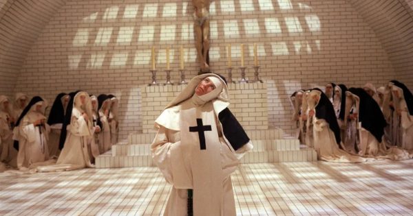 Τρέιλερ «The Devils»: Το «ανίερο» έπος του Κεν Ράσελ όπως δεν το είδαμε ποτέ