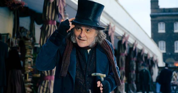 Τρέιλερ «Ebenezer»: Ο Τζόνι Ντεπ (κατα)διασκεδάζει ως Σκρουτζ