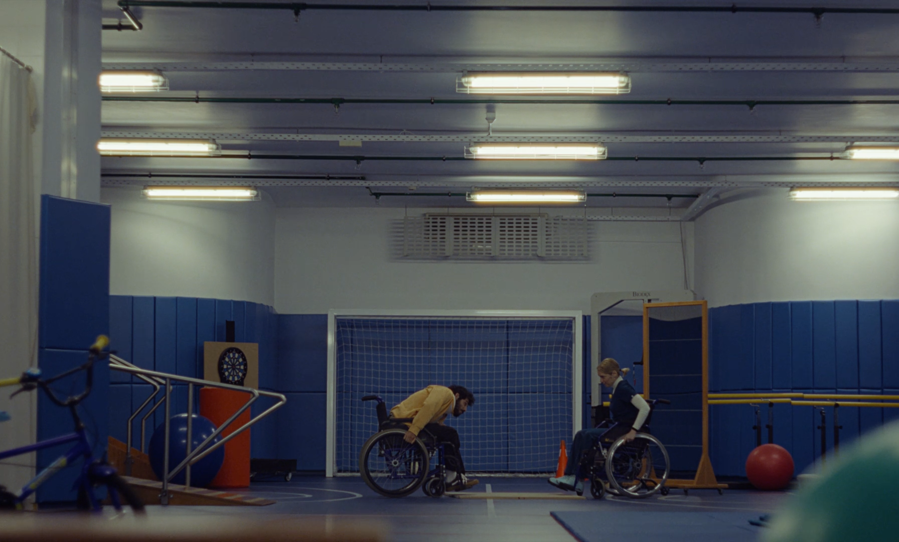wheel-to-live-film-still-2_1581_107782724